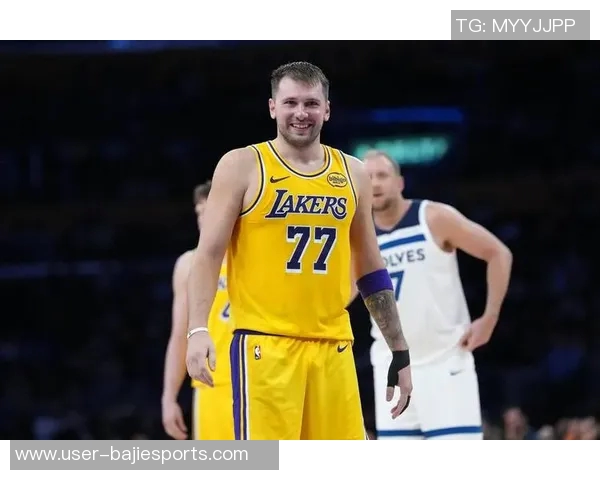 雷迪克谈对阵太阳的挑战里夫斯与东契奇需迅速适应比赛节奏